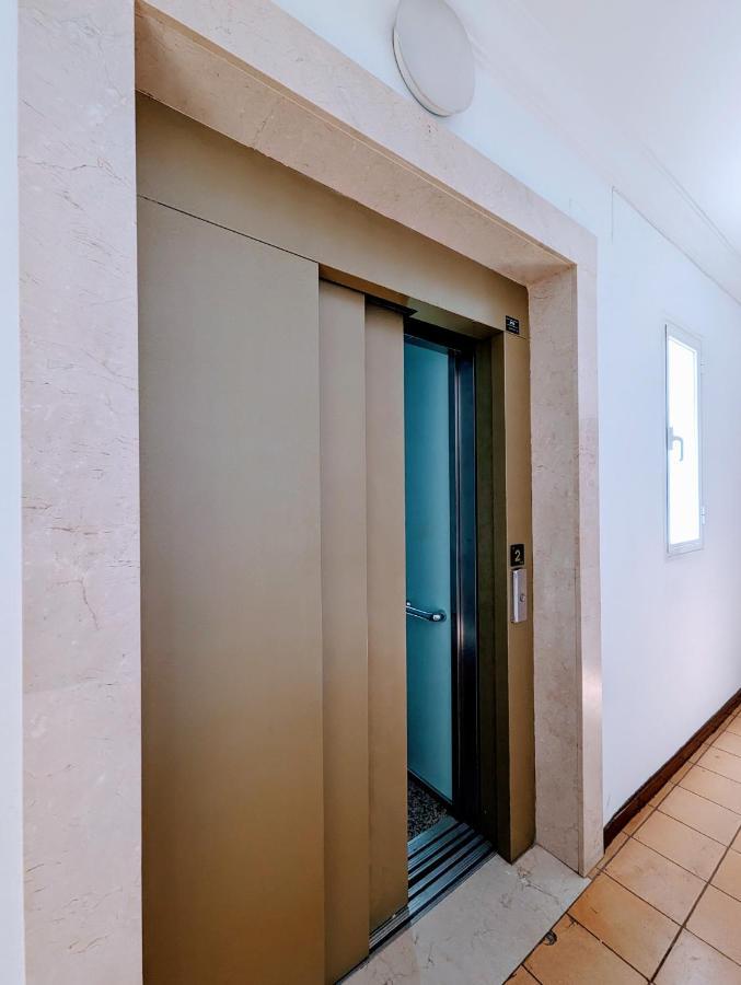M-odern Apartment